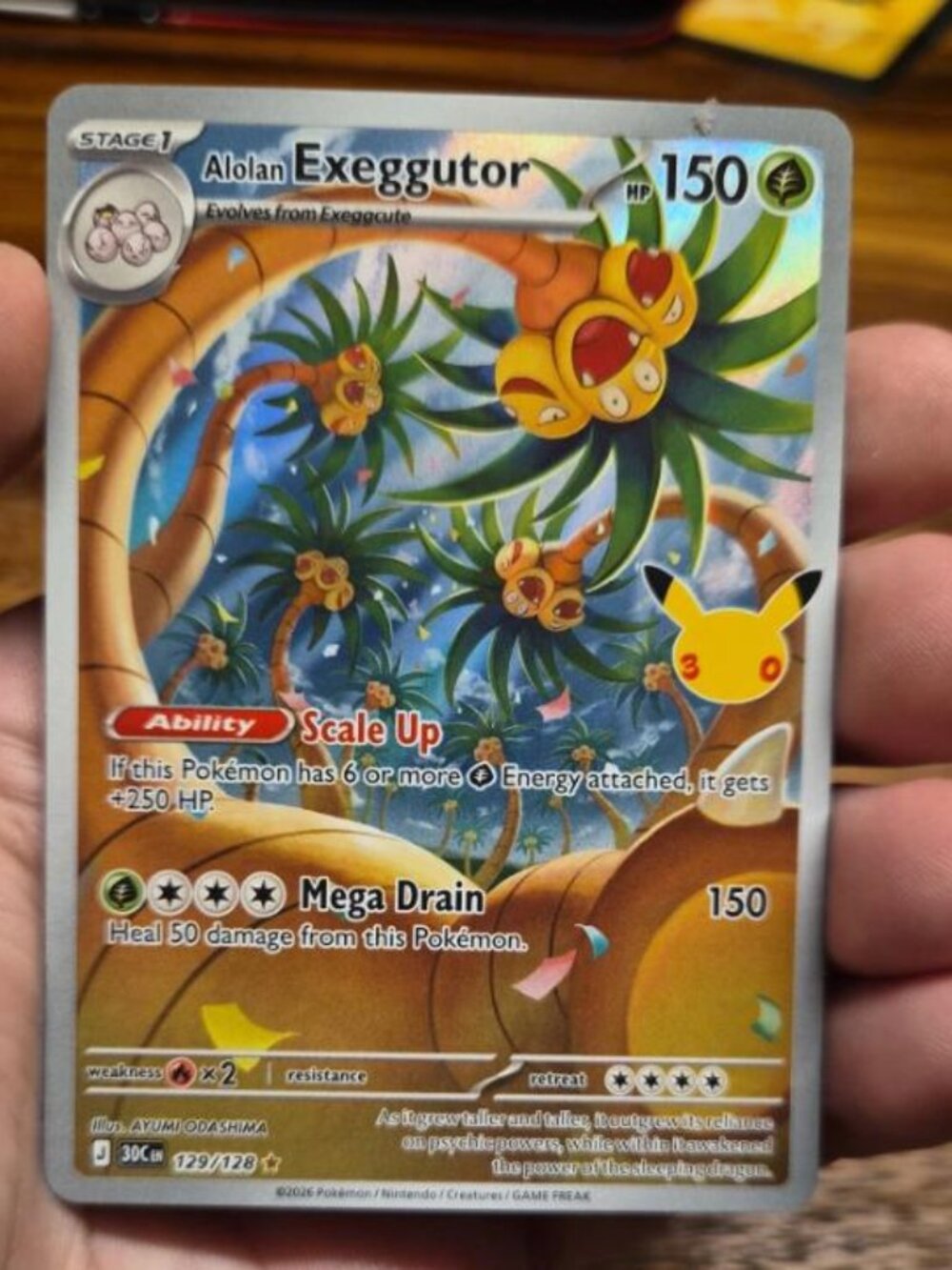 Alolan Exeggutor 129/128 Pokemon Sun & Moon 30th Celebration Holo